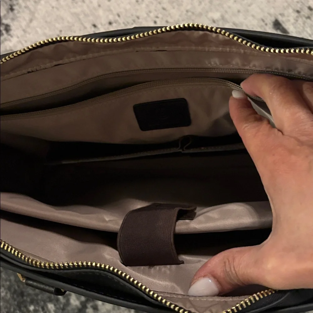 Bostanten Black Leather Briefcase for Men